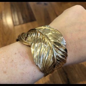 Stella & Dot Gold Cuff